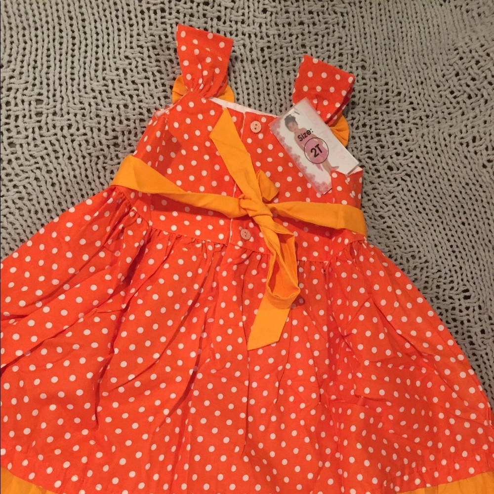 SOLD—NWT 2T & 3T Orange & White Polka Dot Dress - Picture 2 of 3